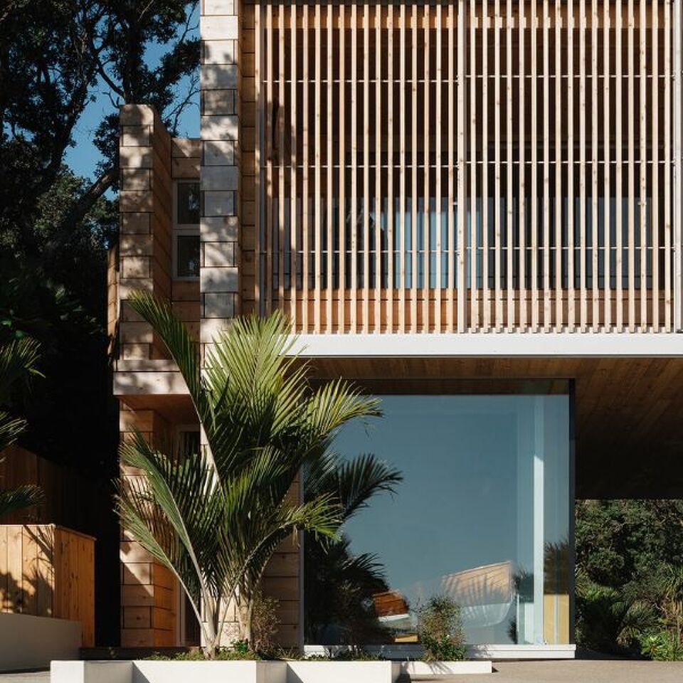 Clark House, Muriwai