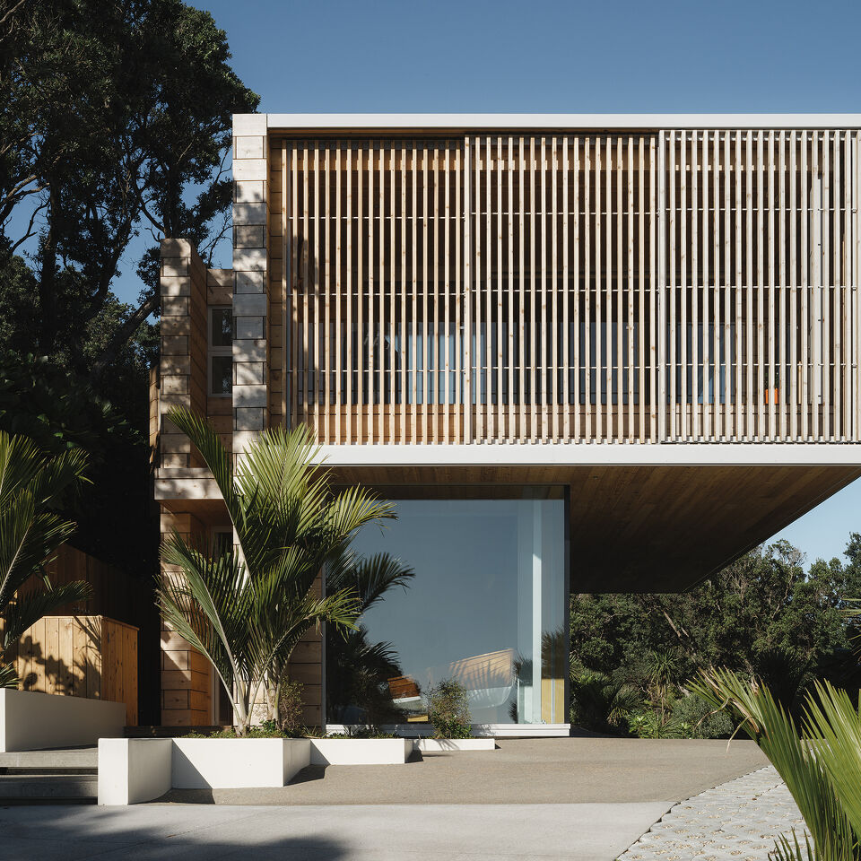 Clark House, Muriwai