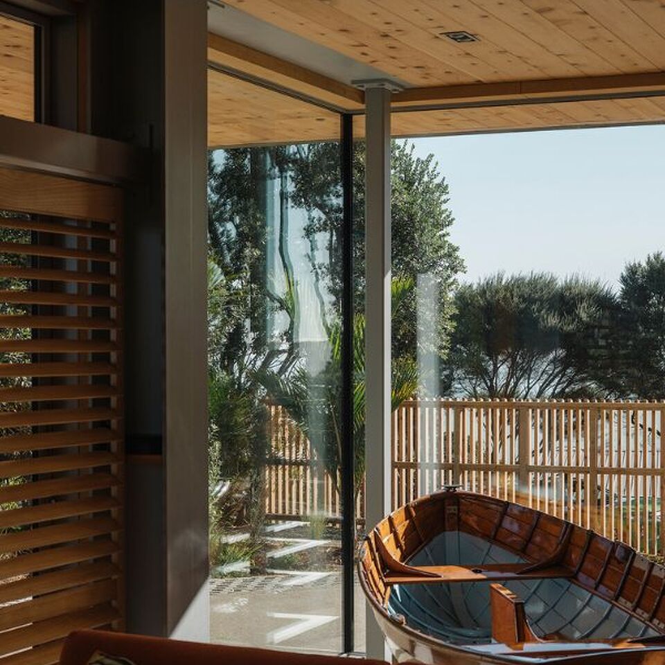 Clark House, Muriwai